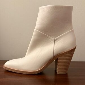 Rag & Bone Axel Boot White Leather Size 37 (US 7) New with duster bag